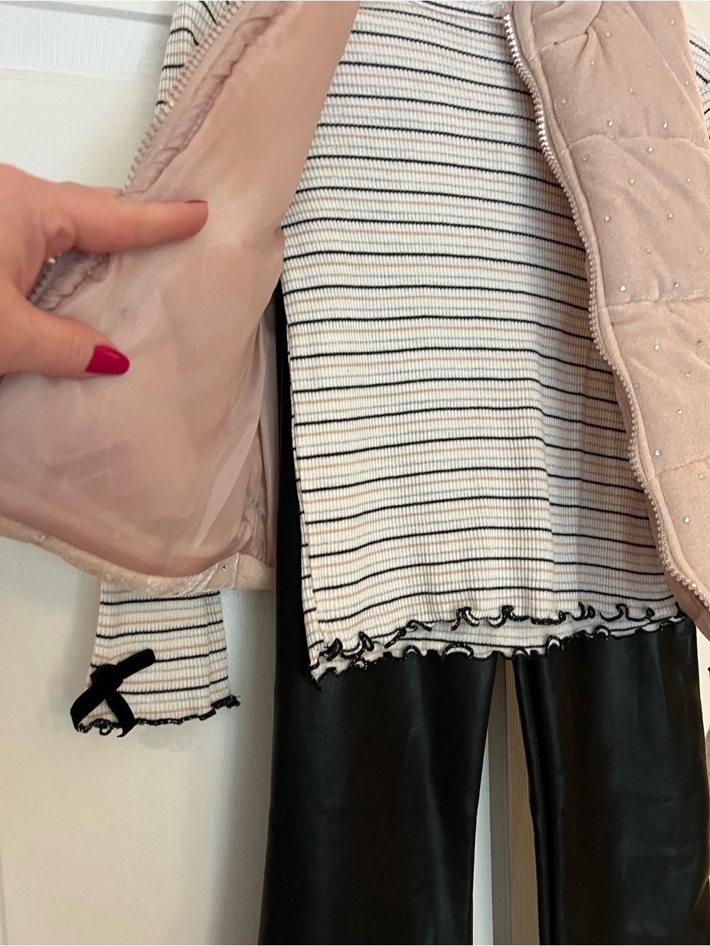 Little Lass Girls Sz 6 Quilted Vest, Shirt and Faux Leather Pants - 3 Piece Set - Picture 6 of 13